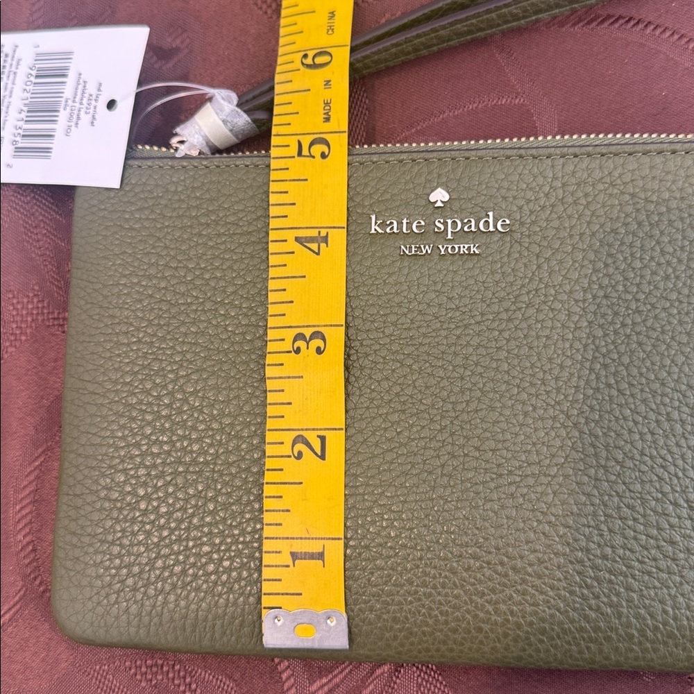 ♠️Kate spade Medium Pouch - Picture 13 of 13